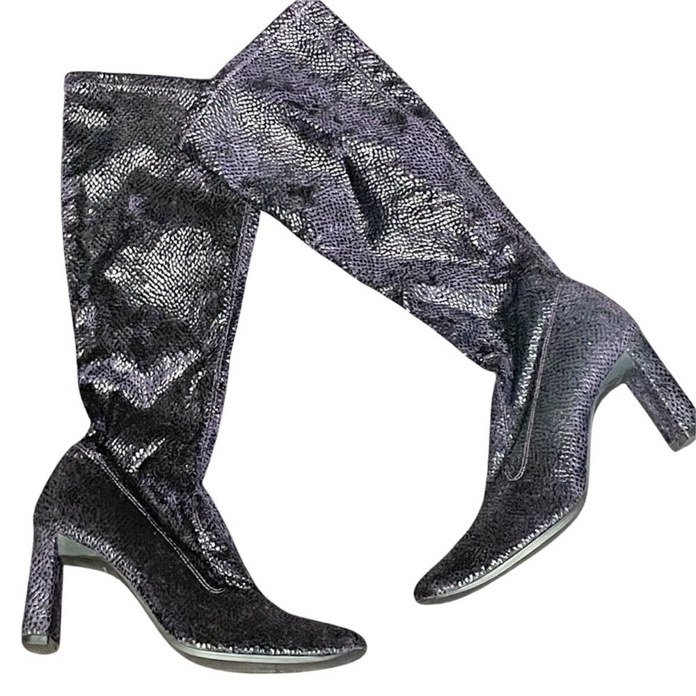 Chinese Laundry purple faux snakeskin boots funky block heel statement size 9
